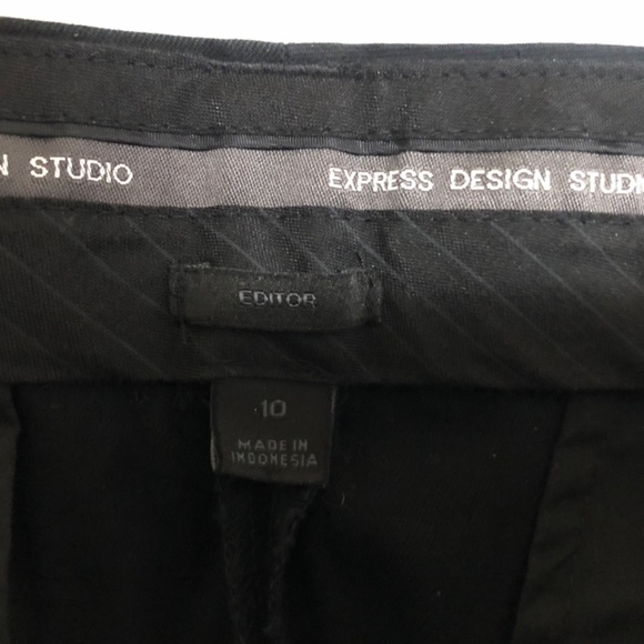 Black size 10 Express walking short cotton/Lycra EUC - Picture 4 of 4